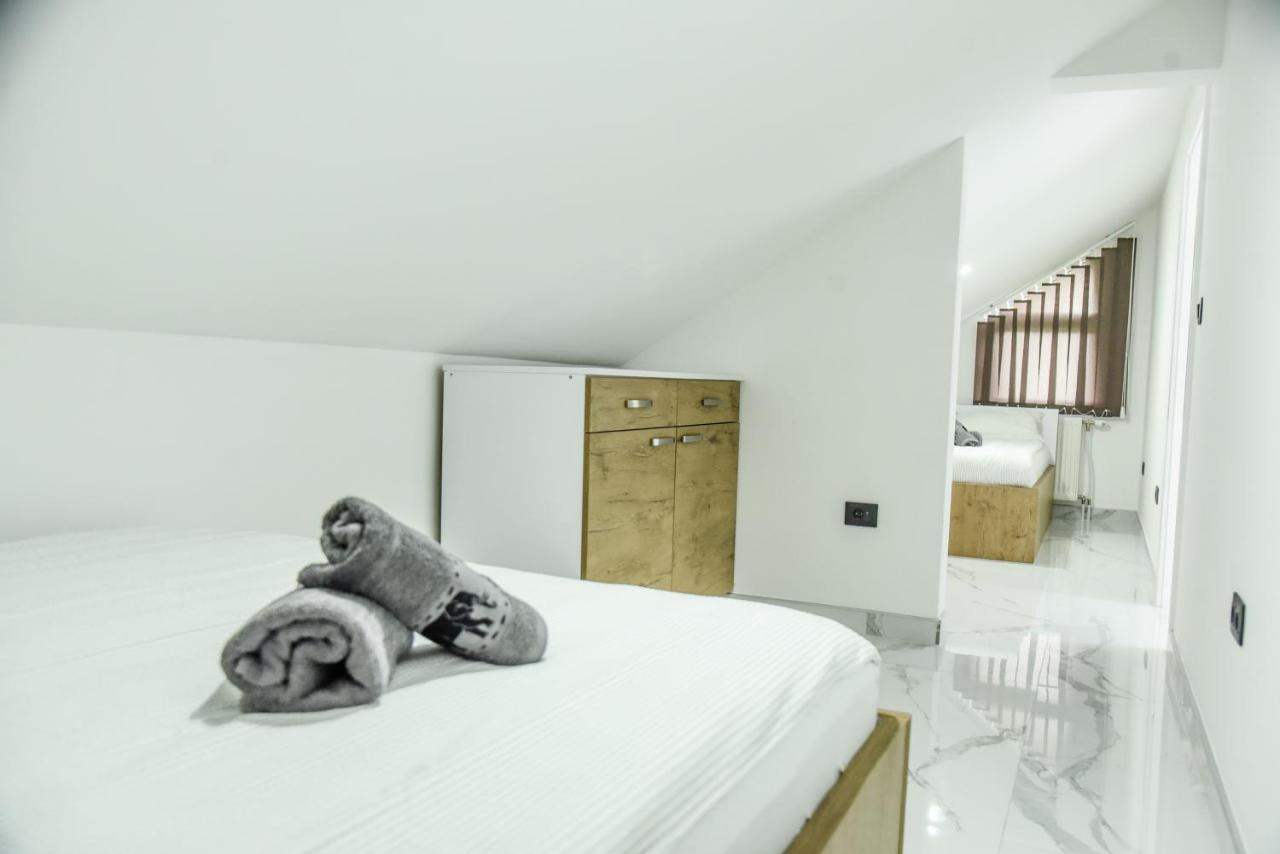 Luxury Villa M&B Τούζλα Εξωτερικό φωτογραφία