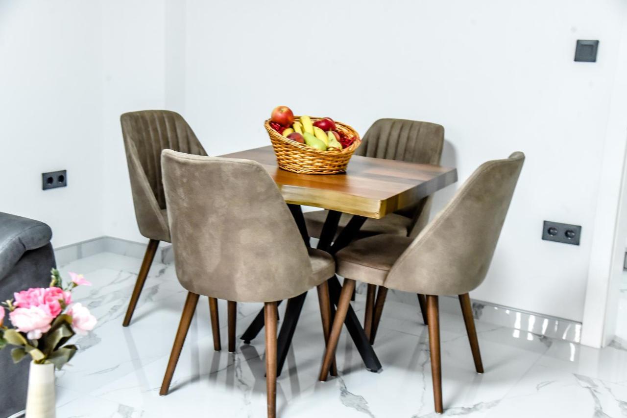 Luxury Villa M&B Τούζλα Εξωτερικό φωτογραφία